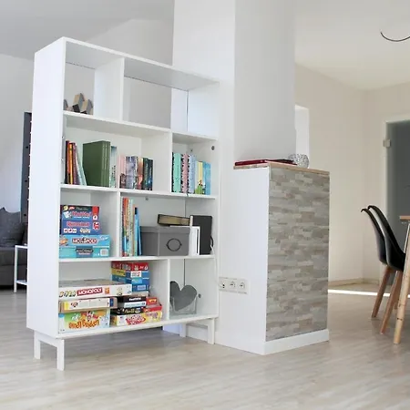 Auf Der Moselhoehe - Naehe Koblenz Und Cochem 아파트