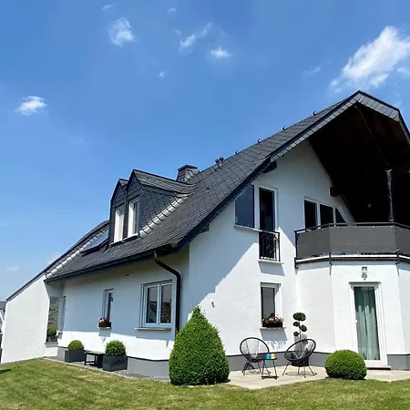 Auf Der Moselhoehe - Naehe Koblenz Und Cochem Dieblich