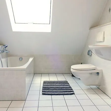 Auf Der Moselhoehe - Naehe Koblenz Und Cochem 아파트 디에블리흐