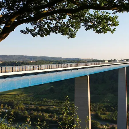 Auf Der Moselhoehe - Naehe Koblenz Und Cochem Apartman *