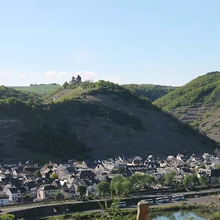 Auf Der Moselhoehe - Naehe Koblenz Und Cochem *