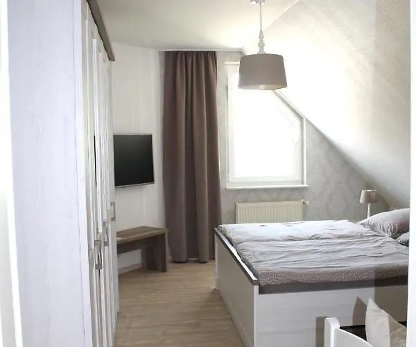 Auf Der Moselhoehe - Naehe Koblenz Und Cochem Dieblich