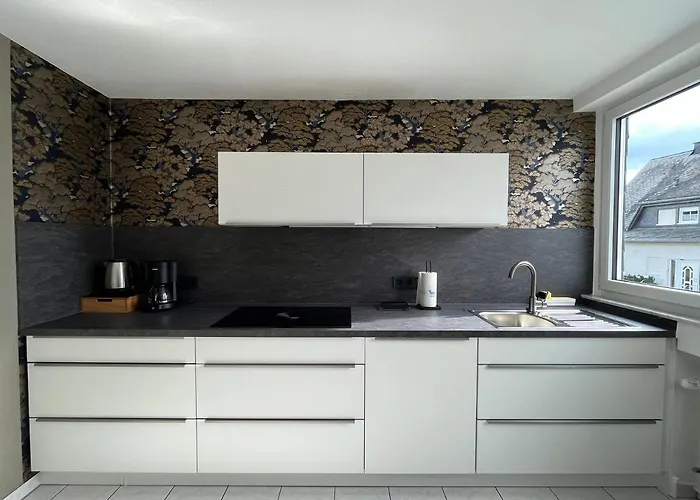 Auf Der Moselhoehe - Naehe Koblenz Und Cochem *