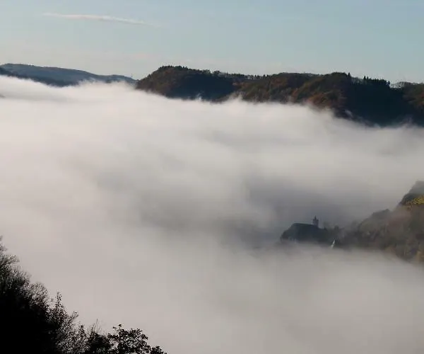 アパート Auf Der Moselhoehe - Naehe Koblenz Und Cochem
